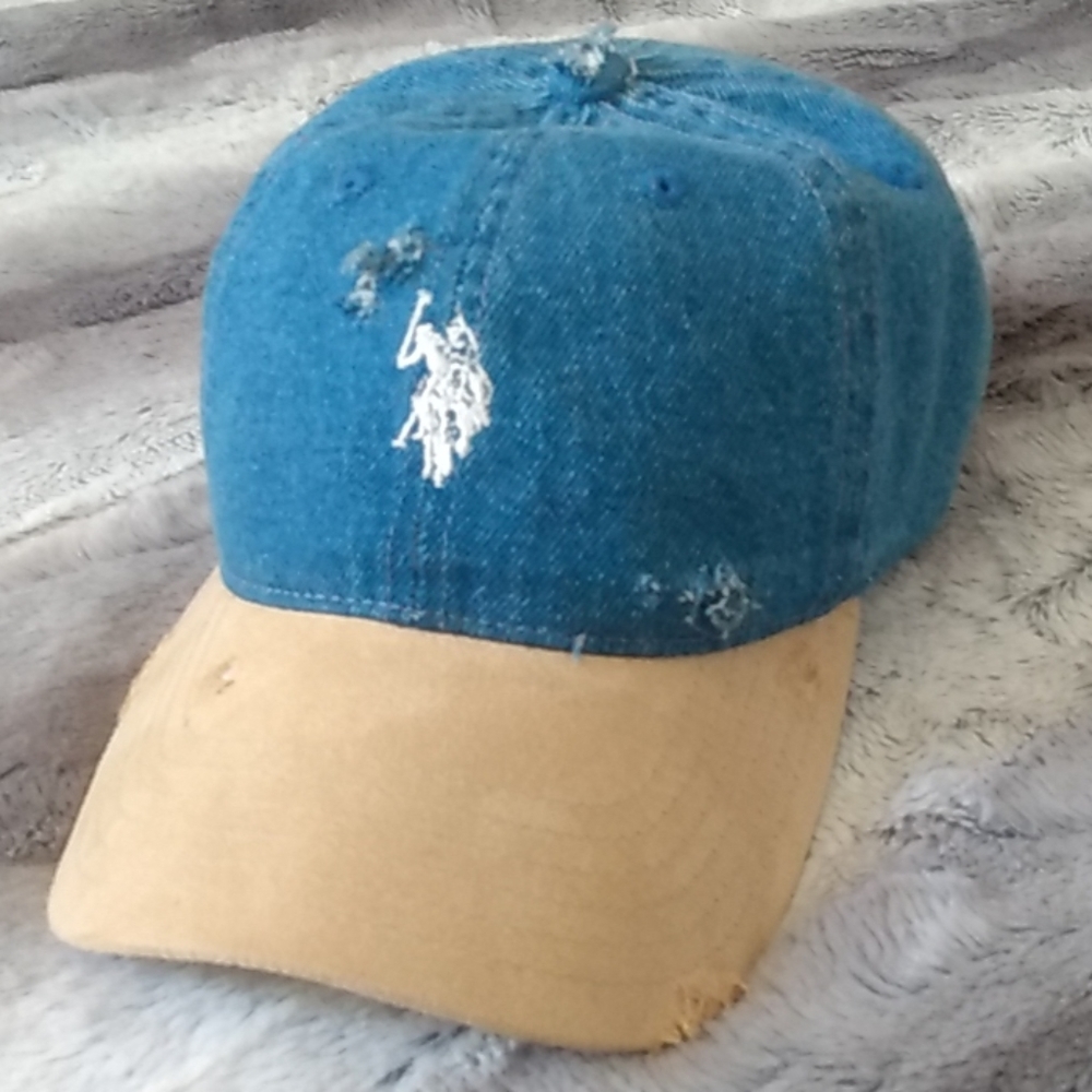 Polo hat